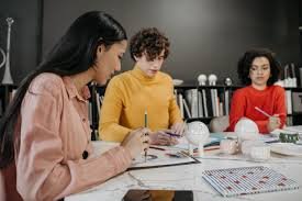7 Critical Benefits of Hiring a Pitch Deck Consultant